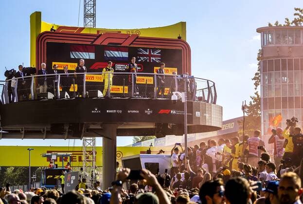 MONZA VLNR Charles Leclerc Ferrari , Max Verstappen Oracle Red Bull Racing and George Russell Mercedes on the podium after the F1 Grand Prix of Italy at the Monza Circuit in Monza, Italy REMKO DE WAAL F1 Grand Prix of Italy Race 2022 xVIxANPxSportx xxANPxIVx 454546186 originalFilename: 454546186.jpg