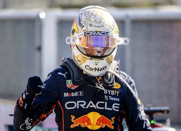 MONZA Max Verstappen Oracle Red Bull Racing reacts after the F1 Grand Prix of Italy at the Monza Circuit in Monza, Italy REMKO DE WAAL F1 Grand Prix of Italy Race 2022 xVIxANPxSportx xxANPxIVx 454546229 originalFilename: 454546229.jpg