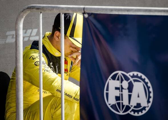 MONZA Charles Leclerc Ferrari after the F1 Grand Prix of Italy at the Circuit de Monza in Monza, Italy REMKO DE WAAL F1 Grand Prix of Italy Race 2022 xVIxANPxSportx xxANPxIVx 454547098 originalFilename: 454547098.jpg