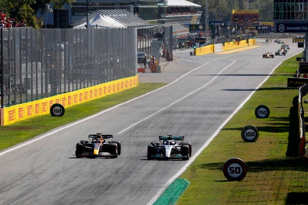 1 Max Verstappen NLD, Oracle Red Bull Racing , 63 George Russell GBR, Mercedes AMG Petronas F1 Team , F1 Grand Prix of Italy at Autodromo Nazionale Monza on September 11, 2022 in Monza, Italy Photo by HOCH ZWEI Monza Italy