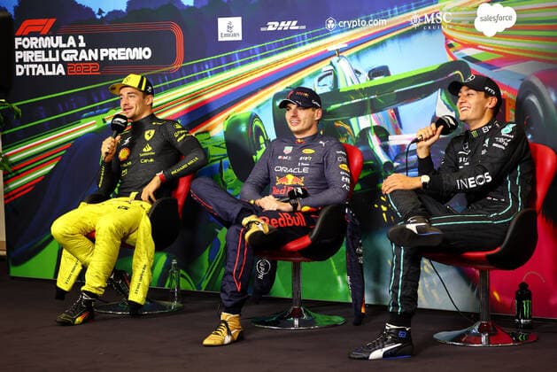LECLERC Charles (mco), Scuderia Ferrari F1-75, VERSTAPPEN Max (ned), Red Bull Racing RB18, RUSSELL George (gbr), Mercedes AMG F1 Team W13, portrait, press conference, PK, Pressekonferenz during the Formula 1 Pirelli Gran Premio d™Italia 2022, Italian Grand Prix 2022, 16th round of the 2022 FIA Formula One World Championship, WM, Weltmeisterschaft from September 9 to 11, 2022 on the Autodromo Nazionale di Monza, in Monza, Italy - F1 - ITALIAN GRAND PRIX 2022 - RACE DPPI Panoramic MONZ_SUN_PRCONF_01