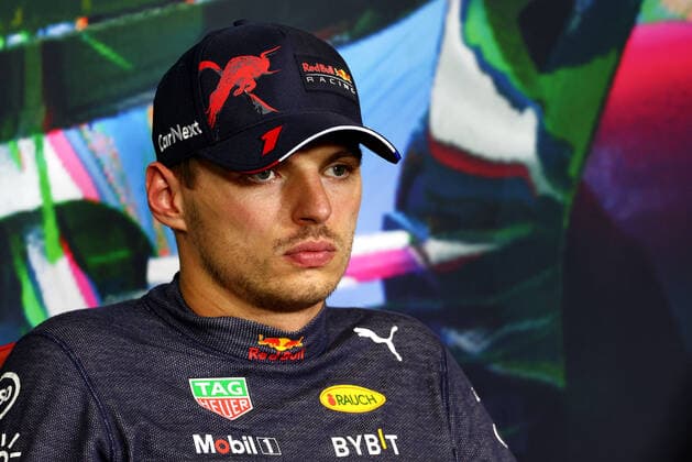 VERSTAPPEN Max (ned), Red Bull Racing RB18, portrait, press conference, PK, Pressekonferenz during the Formula 1 Pirelli Gran Premio d™Italia 2022, Italian Grand Prix 2022, 16th round of the 2022 FIA Formula One World Championship, WM, Weltmeisterschaft from September 9 to 11, 2022 on the Autodromo Nazionale di Monza, in Monza, Italy - F1 - ITALIAN GRAND PRIX 2022 - RACE DPPI Panoramic MONZ_SUN_PRCONF_13