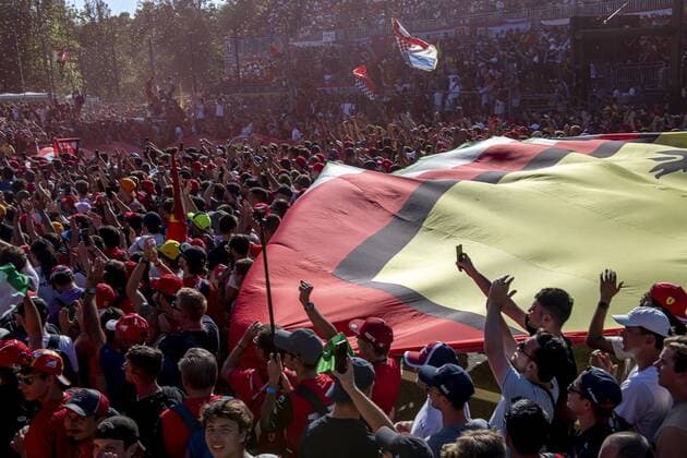Monza - 11-09-2022, Monza Circuit, Fans at the Formula 1 Italy Grand Prix, Formula 1 Italy Grand Prix Sunday  x18278281x Copyright: