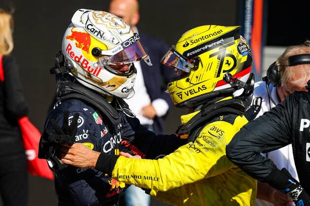 VERSTAPPEN Max (ned), Red Bull Racing RB18, LECLERC Charles (mco), Scuderia Ferrari F1-75, portrait during the Formula 1 Pirelli Gran Premio d™Italia 2022, Italian Grand Prix 2022, 16th round of the 2022 FIA Formula One World Championship, WM, Weltmeisterschaft from September 9 to 11, 2022 on the Autodromo Nazionale di Monza, in Monza, Italy - F1 - ITALIAN GRAND PRIX 2022 - RACE DPPI Panoramic 20220911_GOOD0993