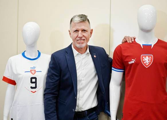 Jaroslav Silhavy, head coach of Czech national soccer team, poses during the press conference, PK, Pressekonferenz on the nomination for September matches, on September 13, 2022, in Prague, Czech Republic. (CTKxPhoto MichaelaxRihova) CTKPhotoP2022091304550  mir 12 K
