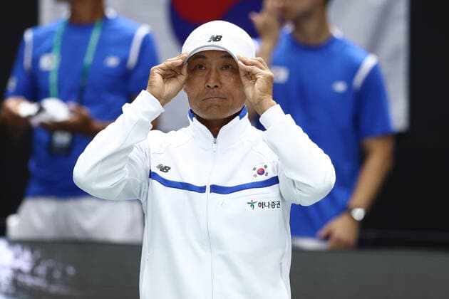 September 13, 2022, VALENCIA, VALENCIA, SPAIN: Seung-Kyu Park, Capitain of South Korea, is seen during the the Davis Cup by Rakuten 2022, Finals Group B, tennis match 1 played between South Korea and Canada at Fuente de San Luis pavilion on September 13, 2022, in Valencia, Spain. VALENCIA SPAIN - ZUMAa181 20220913_zaa_a181_004 Copyright: xOscarxJ.xBarrosox