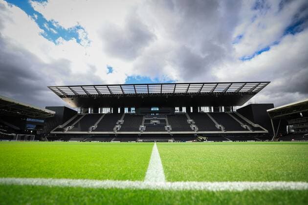 Mandatory Credit: Photo by Simon Dael Shutterstock (13132007c) General view of the new Riverside stand Fulham v Brentford, Premier League, Football, Craven Cottage, London, UK - 20 Aug 2022 EDITORIAL USE ONLY No use with unauthorised audio, video, data, fixture lists, club league logos or live services. Online in-match use limited to 120 images, no video emulation. No use in betting, games or single club league player publications. Fulham v Brentford, Premier League, Football, Craven Cottage, London, UK - 20 Aug 2022 EDITORIAL USE ONLY No use with unauthorised audio, video, data, fixture lists, club league logos or live services. Online in-match use limited to 120 images, no video emulation. No use in betting, games or single club league player publications.  Copyright: xSimonxDael Shutterstockx 13132007c