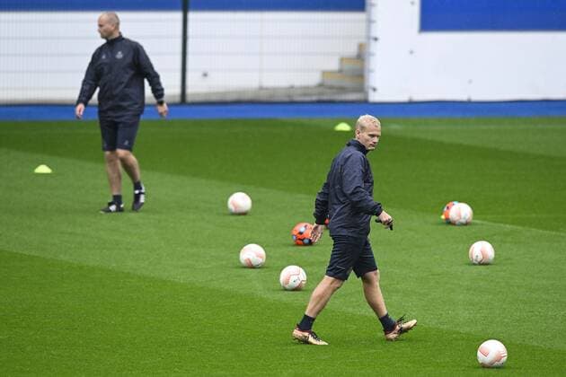 LEUVEN, BELGIUM - SEPTEMBER 14 : Geraerts Karel head coach of Union St-Gilloise pictured during a practice session prior of the UEFA Europa League match between Union St-Gilloise and Malmö FF at the King Power Stadium at den Dreef on September 14, 2022 in Leuven, Belgium, 14 09 2022 ( Union ST-Gilloise practice session. PhotoNews Panoramic 