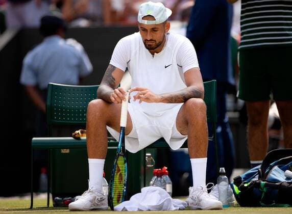 Mandatory Credit: Photo by Ella Ling Shutterstock (13018059bo) Nick Kyrgios dejected between games during the Men s Singles Final Wimbledon Tennis Championships, Day 14, The All England Lawn Tennis and Croquet Club, London, UK - 10 Jul 2022 Wimbledon Tennis Championships, Day 14, The All England Lawn Tennis and Croquet Club, London, UK - 10 Jul 2022  Copyright: xEllaxLing Shutterstockx 13018059bo