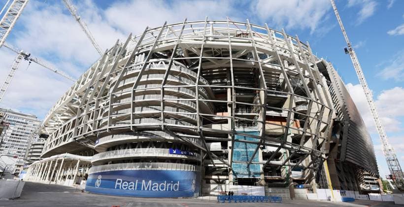 Real Madrid RB Leipzig 14 09 2022 Madrid, 14 09 2022, Estadio Santiago Bernabeu, Football , UEFA Champions League, Group F, Matchday 2 , Real Madrid vs RB Leipzig , In picture view outside construction site Bernabeu Stadium , UEFA regulations prohibit any use of photographs as image sequences and or quasi video ,