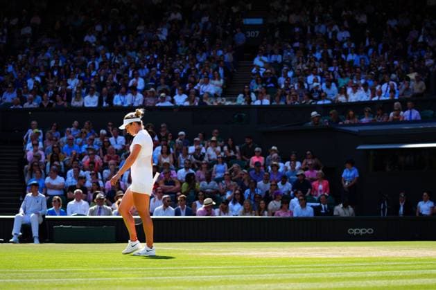 Mandatory Credit: Photo by Javier Garcia Shutterstock (13018047df) Simona Halep dejected after having her serve broken during her semi final match Wimbledon Tennis Championships, Day 11, The All England Lawn Tennis and Croquet Club, London, UK - 07 Jul 2022 Wimbledon Tennis Championships, Day 11, The All England Lawn Tennis and Croquet Club, London, UK - 07 Jul 2022  Copyright: xJavierxGarcia Shutterstockx 13018047df