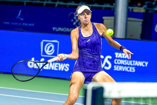 September 15, 2022, New Delhi, New Delhi, India: Chennai Open WTA, Tennis Damen 250 :.Magda LINETTE POL vs.Oksana SELEKHMETEVA..Oksana SELEKHMETEVA in action against her opponent and defeated her by 6-2,6-0 New Delhi India - ZUMAs280 20220915_zsp_s280_004 Copyright: xSeshadrixSukumarx