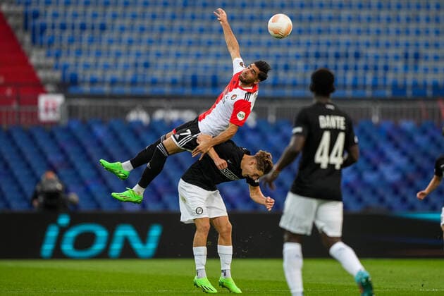 UEFA Europa League: Feyenoord v SK Sturm Graz Rotterdam - Alireza Jahanbakhsh of Feyenoord, Alexander Prass of Strum Graz during the match between Feyenoord v SK Sturm Graz at Stadion Feijenoord De Kuip on 15 September 2022 in Rotterdam, Netherlands. Copyright: xTomxBodex