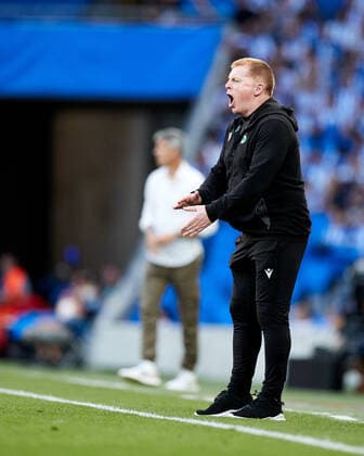 Fußball, EL, Real Sociedad San Sebastian - Omonia Nikosia September 15, 2022, SAN SEBASTIAN, GUIPUZCOA, SPAIN: Neil Lennon head coach of AC Omonoia reacts during the Europa League football match between Real Sociedad and AC Omonia at Reale Arena on September 15, 2022, in San Sebastian, Spain. SAN SEBASTIAN SPAIN - ZUMAa181 20220915_zaa_a181_059 Copyright: xRicardoxLarreinax