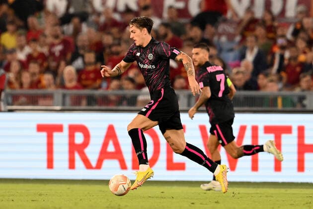 Fußball, EL, AS Rom - HJK Helsinki Foto Alfredo Falcone LaPresse 15 Settembre 2022 - Roma, Italia - calcio - Roma vs hjk Helsinki - Europa League 2022 2023 - Stadio Olimpico. Nella foto: Nicolo Zaniolo of AS Roma Foto Alfredo Falcone LaPresse September 15, 2022 Rome, Italy - sport, soccer - Roma vs hjk Helsinki - Europe League 2022 2023 - Olimpic Stadium. In the pic: Nicolo Zaniolo of AS Roma  Copyright: xAlfredoxFalcone LaPressex