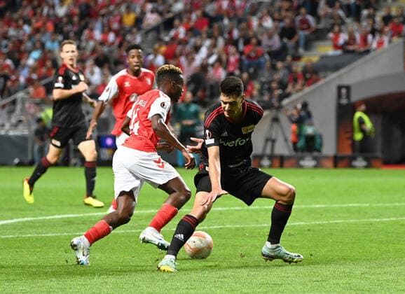 Football, Men, Season 2022 2023, Europa League, Sporting Braga 1 FC Union Berlin Group Stage, Group D, Matchday 2 , v l Alvaro Djalo SC Braga , Diogo Leite 1 FC Union Berlin , 15 09 2022, Copyright: xMatthiasxKochx