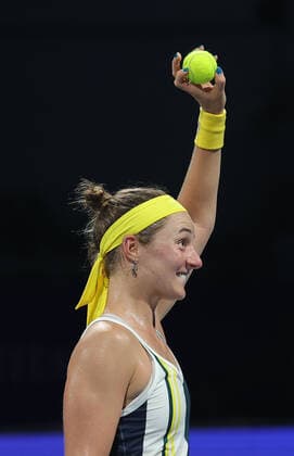 September 16, 2022, Chennai, Tamil Nadu, India: Chennai Open WTA, Tennis Damen 250 : ..Nadia PODOROSKA ARG vs.Tatjana MARIA GER..PODOROSKA in action & defeated MARIA By 3-6, 6-2,6-6,6-7. Chennai India - ZUMAs280 20220916_zsp_s280_011 Copyright: xSeshadrixSukumarx