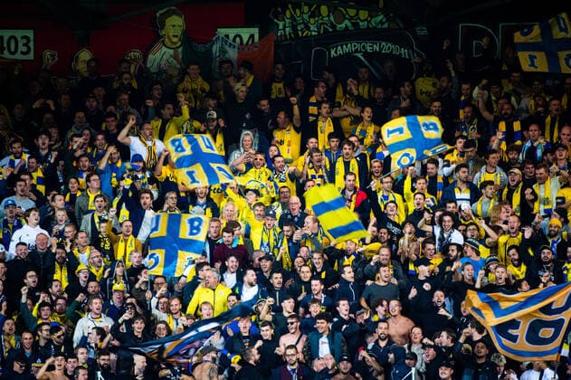 220915 Fans of of Royale Union Saint Gilloise during the UEFA Europa League match between Royale Union Saint Gilloise and Malmö FF on September 15, 2022 in Leuven Photo Christian Örnberg BILDBYRAN COP 166 CO0231 football football soccer fotball uefa europa league royale union saint gilloise malmö ff bbeng audience,  Copyright: CHRISTIANxÖRNBERG BB220915CO039