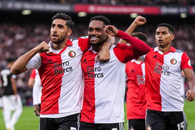 UEFA Europa League: Feyenoord v SK Sturm Graz Rotterdam - Alireza Jahanbakhsh of Feyenoord, Danilo Pereira da Silva of Feyenoord celebrates the 3-0 during the match between Feyenoord v SK Sturm Graz at Stadion Feijenoord De Kuip on 15 September 2022 in Rotterdam, Netherlands. Copyright: xYannickxVerhoevenx