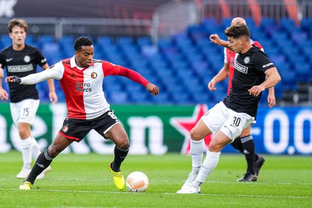 UEFA Europa League: Feyenoord v SK Sturm Graz Rotterdam - Quinten Timber of Feyenoord during the match between Feyenoord v SK Sturm Graz at Stadion Feijenoord De Kuip on 15 September 2022 in Rotterdam, Netherlands. Copyright: xYannickxVerhoevenx