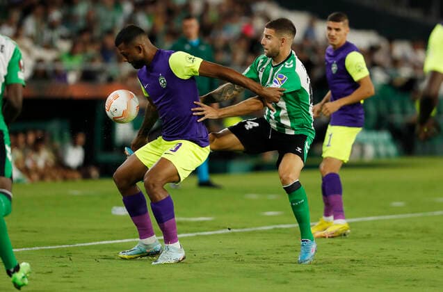 Partido de la UEFA Europa League 2022-23 entre el Real Betis BalompiÃ y el PFC Ludogorets Razgrad, jugado en el Estadio Benito Villamarin. UEFA Europa League 2022-23 match between Real Betis and Ludogorets Razgrad, played at Benito Villamarin stadium. RAMONxNAVARRO 