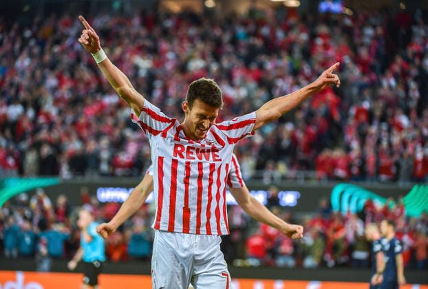 Bilder des Jahres 2022, Sport 09 September Sport Themen der Woche KW37 Sport Bilder des Tages 15.09.2022, xjpx, Fussball UEFA Conference League, 1.FC Koeln - 1.FC Slovacko emspor, v.l. Tomas Brecka (Slovacko) bejubelt seinen Treffer zum 4:2. Dahinter verdeckt Steffen Tigges (Koeln) (DFL DFB REGULATIONS PROHIBIT ANY USE OF PHOTOGRAPHS as IMAGE SEQUENCES and or QUASI-VIDEO) Koeln *** 15 09 2022, xjpx, football UEFA Conference League, 1 FC Koeln 1 FC Slovacko emspor, v l Tomas Brecka Slovacko celebrates his goal to 4 2 Behind him Steffen Tigges Koeln DFL DFB REGULATIONS PROHIBIT ANY USE OF PHOTOGRAPHS as IMAGE SEQUENCES and or QUASI VIDEO Koeln