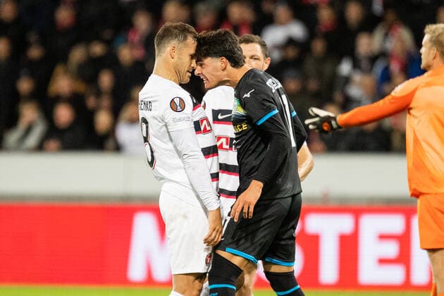 FC Midtjylland v Lazio, UEFA Europa League football, Herning, Denmark Herning, Denmark. 15th, September 2022. Matteo Cancellieri (11) of Lazio and Erik Sviatchenko (28) of FC Midtjylland seen during the UEFA Europa League match between FC Midtjylland and Lazio at MCH Arena in Herning. Herning Denmark  Copyright: xGonzalesxPhoto BalazsxPopalx