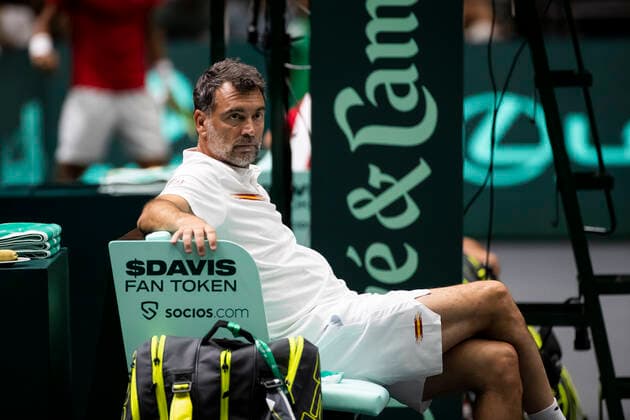 Spain v Canada - Davis Cup by Rakuten Group Stage 2022 Valencia Davis Cup match between Carlos Alcaraz for Spain and Felix Auger-Aliassime for Canada at La Fuente de San Luis Arena, in Valencia, September 16, 2022. Valencia Spain  Copyright: xJosexMiguelxFernandezx originalFilename:fernandezdevelascosanz-daviscup220916_npPko.jpg