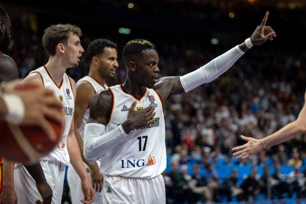 Basketball Berlin 16 09 2022 Eurobasket 2022 Semifinals Germany GER Spain ESP Dennis Schröder Schroeder Germany, No 17 Schröder Schroder