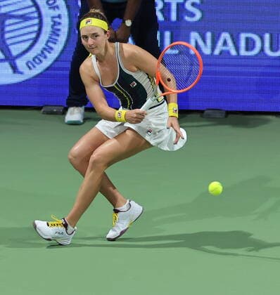 September 17, 2022, Chennai, Tamil Nadu, India: Chennai Open WTA, Tennis Damen 250 :..Nadia PODOROSKA ARG vs.Linda FRUHVIRTOVA CZE..Nadia PODOROSKA ARG in action. Chennai India - ZUMAs280 20220917_zsp_s280_016 Copyright: xSeshadrixSukumarx