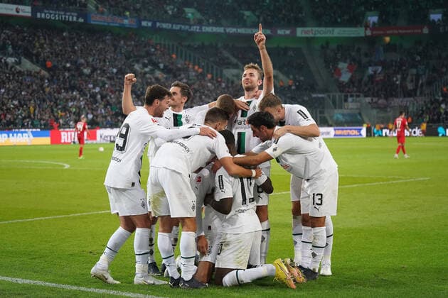 Sport Themen der Woche KW37 Sport Bilder des Tages Fussball, 1.BL Saison 2022 2023 , Borussia Mönchengladbach- RB Leipzig 17.09.2022, Borussia Park Mönchengladbach, Borussia Mönchengladbach , jubeln *** Football, 1 BL season 2022 2023 , Borussia Mönchengladbach RB Leipzig 17 09 2022, Borussia Park Mönchengladbach, Borussia Mönchengladbach , cheer