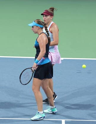 September 18, 2022, Chennai, Tamil Nadu, India: Chennai Open WTA, Tennis Damen 250 : .Gabriela DABROWSKI CAN.Luisa STEFANI BRA vs.Anna BLINKOVA.Natela DZALAMIDZE GEO..Gabriela DABROWSKI CAN.Luisa STEFANI BRA won the finals by 6-1,6-2. Chennai India - ZUMAs280 20220918_zsp_s280_029 Copyright: xSeshadrixSukumarx