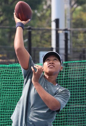 September 19, 2022, Tokyo, Japan - Former world s No.1 ranker Naomi Osaka throws the ball of American football for warm-up at a practice session at the Toray Pan Pacific Open tennis tournament at the Ariake Coliseum in Tokyo on Monday, September 19, 2022. Noxthirdxpartyxsales  (0169626435st)
