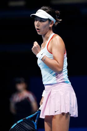 September 19, 2022, Tokyo, Japan: Xinyu WANG (CHN) in action during her Singles 1st Round match against Ellen PEREZ (AUS) at the TORAY PAN PACIFIC OPEN TENNIS TOURNAMENT 2022 at Ariake Coliseum. The tournament is held from September 17 to 25. Tokyo Japan - ZUMAm191 20220919_zap_m191_006 Copyright: xRodrigoxReyesxMarinx
