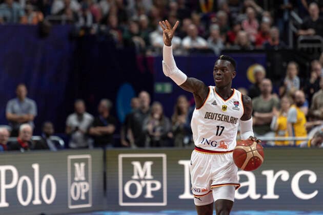 Dennis Schroeder Germany, 17 in the match for place 3 of the FIBA Basketball European Championship 2022, Germany Poland, 18SEP22, GER, Berlin, FIBA Basketball European Championship 2022, 18SEP22, Berlin Copyright: xEibner-Pressefoto TinoxHenschelx EP_THL