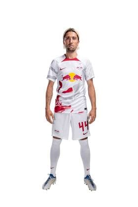 Kevin Kampl RB Leipzig team season 2022 2023 portrait appointment RB Leipzig season 2022 2023 portrait appointment presentation press appointment 2022 2023
