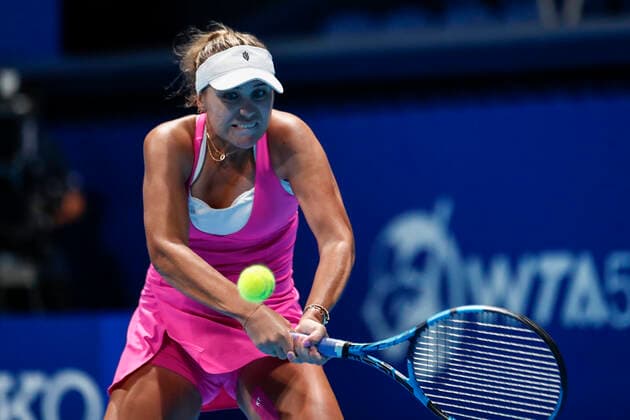 September 20, 2022, Tokyo, Japan: Sofia KENIN (USA) hits a return against Fernanda CONTRERAS GOMEZ (MEX) during their Singles 1st Round match at the TORAY PAN PACIFIC OPEN TENNIS TOURNAMENT 2022 at Ariake Coliseum. The tournament is held from September 17 to 25. Fernanda CONTRERAS GOMEZ defeats Sofia KENIN. Tokyo Japan - ZUMAm191 20220920_zap_m191_012 Copyright: xRodrigoxReyesxMarinx