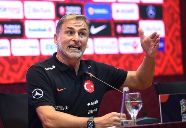Sport Themen der Woche KW38 Sport Bilder des Tages Coach Stefan Kuntz of Turkey National Football Team during the press conference, PK, Pressekonferenz the day before the UEFA Nations League - League C game between Turkey and Luxembourg on September 21 , 2022 , in Istanbul, Turkey. ( Photo by Seskimphoto ) 