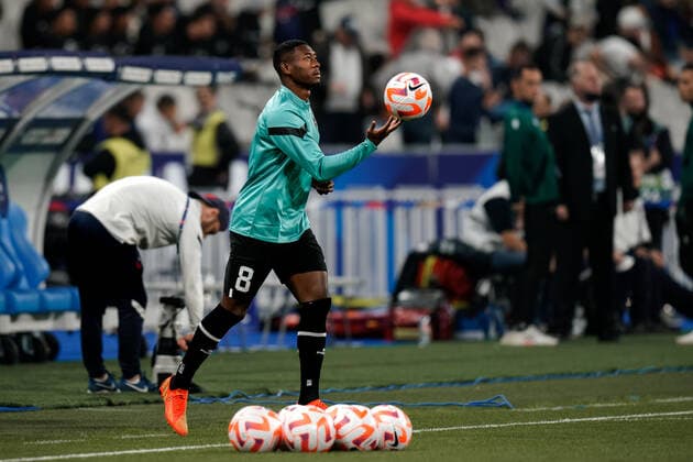 SOCCER - NL, FRA vs AUT SAINT DENIS,FRANCE,22.SEP.22 - SOCCER - UEFA Nations League, OEFB international match, Länderspiel, Nationalmannschaft France vs Austria. Image shows David Alaba (AUT) during warm up.  GEPAxpictures xJohannesxFriedl