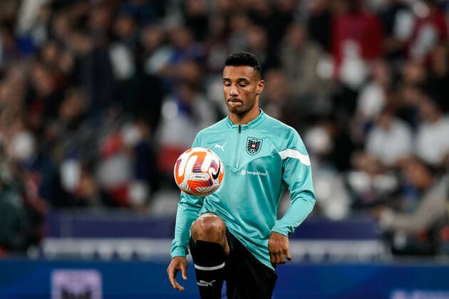 SOCCER - NL, FRA vs AUT SAINT DENIS,FRANCE,22.SEP.22 - SOCCER - UEFA Nations League, OEFB international match, Länderspiel, Nationalmannschaft France vs Austria. Image shows Karim Onisiwo (AUT) during warm up.  GEPAxpictures xJohannesxFriedl