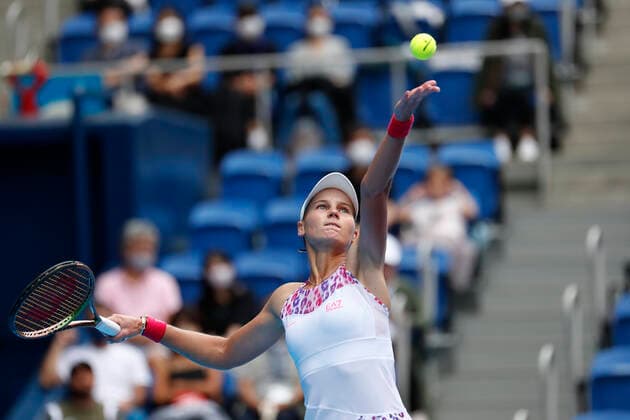 September 23, 2022, Tokyo, Japan: Veronika KUDERMETOVA serves against Beatriz HADDAD MAIA (BRA) during their Singles Quarterfinals match at the TORAY PAN PACIFIC OPEN TENNIS TOURNAMENT 2022 at Ariake Coliseum. The tournament is held from September 17 to 25. Tokyo Japan - ZUMAm191 20220923_zap_m191_004 Copyright: xRodrigoxReyesxMarinx