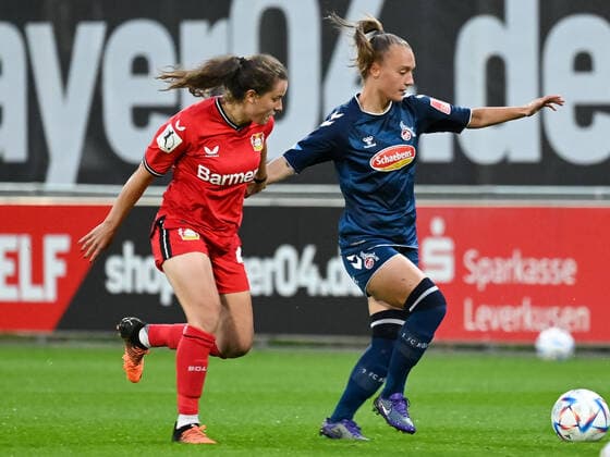 Lara Marti Bayer 04 Leverkusen, 30 and Andrea Gavric 1 FC Koeln, 18 Bayer 04 Leverkusen vs 1 FC Koeln, football, Flyeralarm Frauen Bundesliga, 2 Spieltag, Saison 2022 2023, 23 09 2022 DFB DFL Regulations prohibit any use of Photographs as image sequences and or quasi video Bayer 04 Leverkusen vs 1 FC Koeln, football, Flyeralarm Frauen Bundesliga, 2 Spieltag, Saison 2022 2023, 23 09 2022 Leverkusen Copyright: xEibner-Pressefoto ThomasxHaeslerx EP_EER