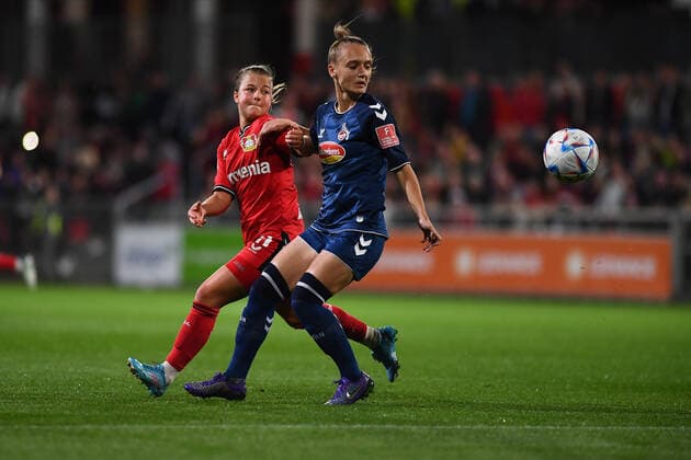 LEVERKUSEN, GERMANY - SEPTEMBER 23, 2022: Kristin Koegel, Andrea Gavric. The match of Flyeralarm Bundesliga FC Bayer 04 vs 1.FC Koeln  Copyright: xVITALIIxKLIUIEVx