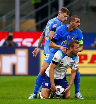 Italy v England UEFA Nations League Leonardo Bonucci of Italy tackles Harry Kane of England during the UEFA Nations League Group C match at San Siro, Milan Content Not Available For UK Newspapers Copyright: xPaulxChestertonx FIL-17373-0052 UK Newspapers OUT