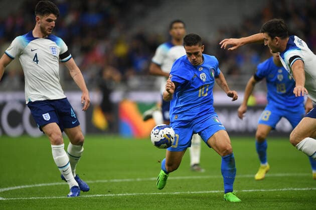 Declan Rice (England)Giacomo Raspadori (Italy)Harry Maguire (England) during the Uefa Nations League 2022-2023 match between match between Italy 1-0 England at Giuseppe Meazza Stadium on September 23, 2022 in Milano, Italy. Noxthirdxpartyxsales  (199386426)
