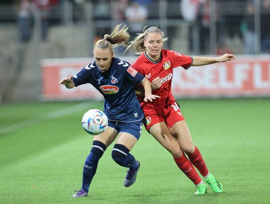Leverkusen, Germany, 23 09 2022, Flyeralarm Womens Bundesliga, Matchday 2, Bayer 04 Leverkusen 1 FC Cologne, Andrea Gavric Cologne , Juliane Wirtz Bayer04