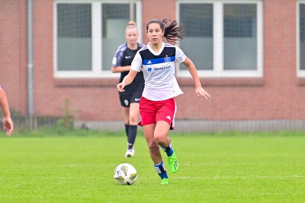Soccer I Junior I Season 2022 2023 I Bundesliga Nord Nordost I 3 Matchday I Hamburger SV U17 Osnabrücker SC I 24 09 2022 Almudena Sierra 18, Hamburger SV U17 Norderstedt Paul Hauenschild Places Schleswig Holstein Germany Copyright: xLobeca WolfxGebhardtx