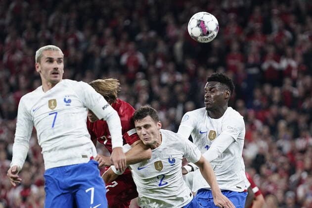 UEFA Nations League group A match between Denmark and France at the Park in Copenhagen, Sunday 25 September 2022, Copenhagen Denmark  Copyright: MadsxClausxRasmussenx ScanpixID: 20220925-212835-L spdk20220925-212835-L