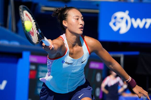 Qinwen Zheng (CHN), September 25, 2022 - Tennis : Singles Final match between Qinwen Zheng (CHN) 0-2 Liudmila Samsonova (RUS) at Ariake Colosseum during TORAY PAN PACIFIC OPEN TENNIS 2022 in Tokyo, Japan. Noxthirdxpartyxsales  (199515941)