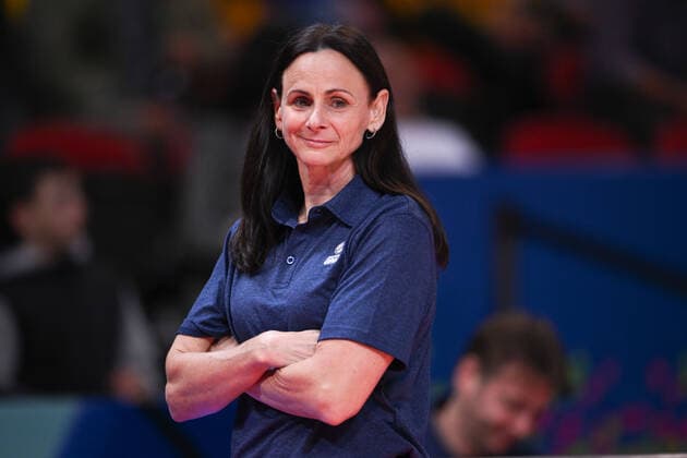 BASKETBALL CANADA AUSTRALIA, Head Coach of Australia Sandy Brondello before the 2022 FIBA Women s Basketball World Cup match between Canada and Australia at Qudos Bank Arena in Sydney, Monday, September 26, 2022. ( NO ARCHIVING, EDITORIAL USE ONLY, NO USE IN BOOKS WITHOUT CONSENT  Copyright: xJAMESxGOURLEYx 20220926001707961946